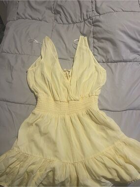 Love Tree Light Yellow V-Neck Smocked Waist Romper